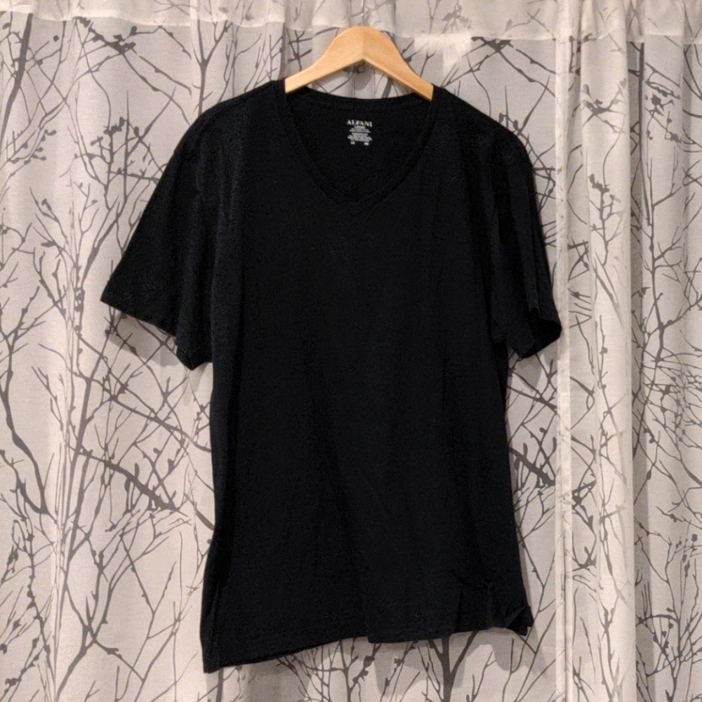Alfani | 100% Cotton V-Neck T-shirt